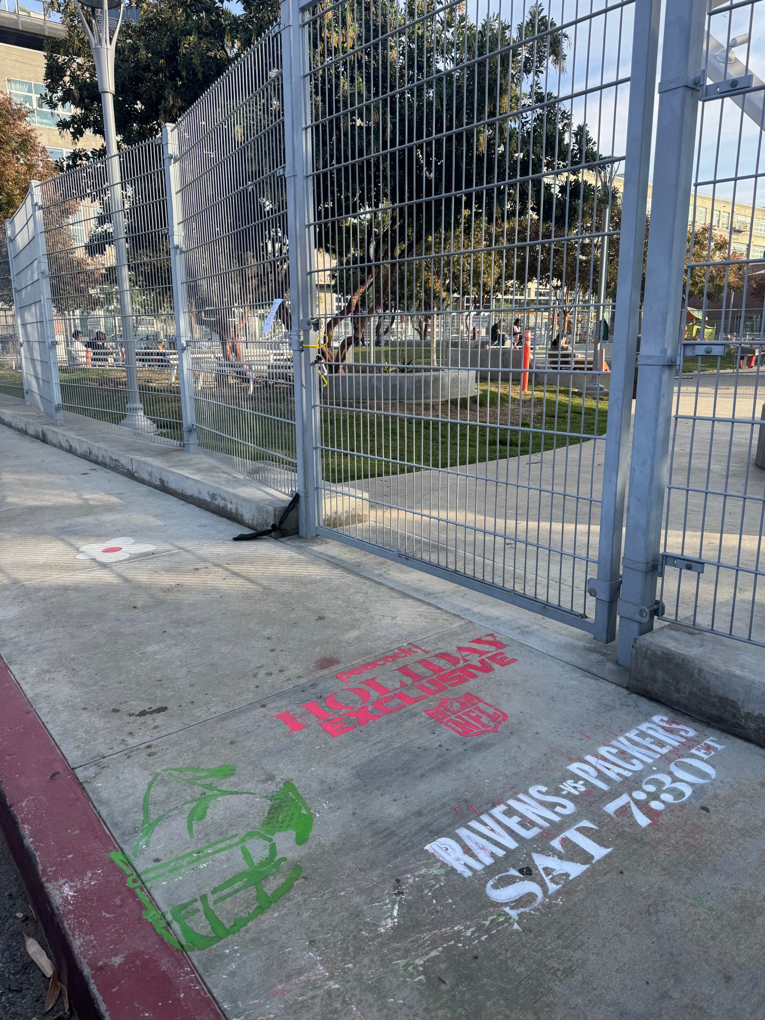 Stencil 28.6 Arts District Park